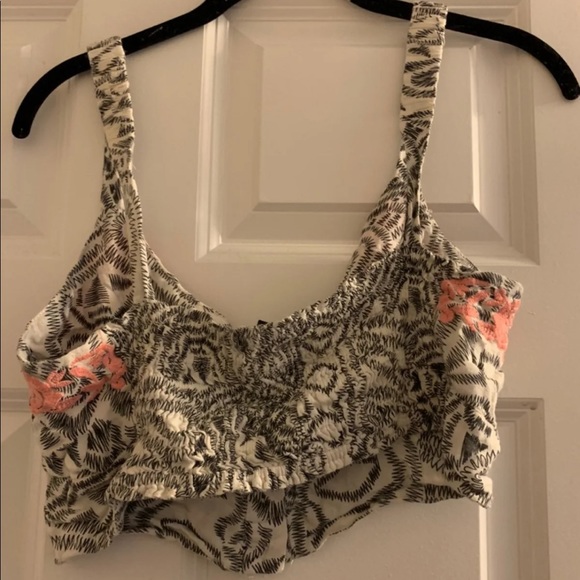 Crop top - Picture 2 of 2